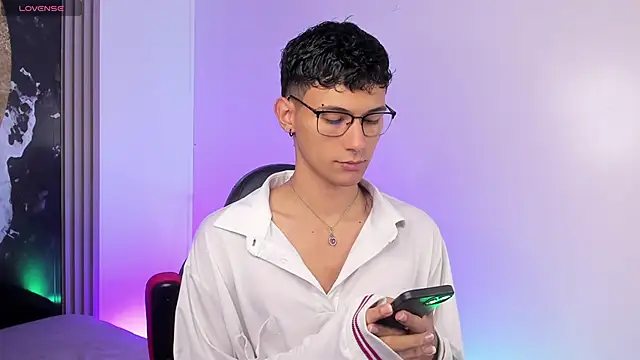 Alexx tc online show from 26, 3, 2026