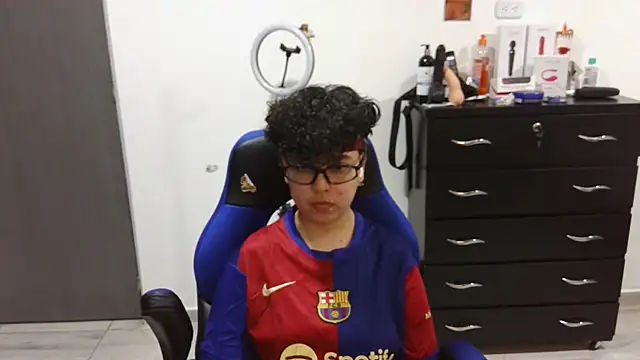 thomascooper7 online show from 27, 1, 2025