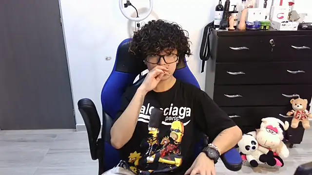 thomascooper7 online show from 17, 9, 2025