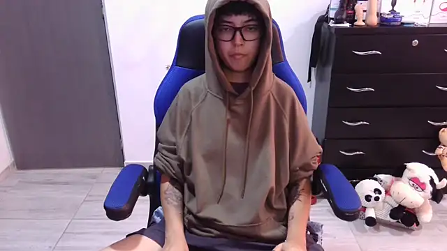 thomascooper7 online show from 19, 12, 2025