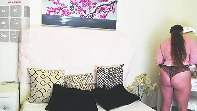 Ysabell01 online show from 6, 10, 2025