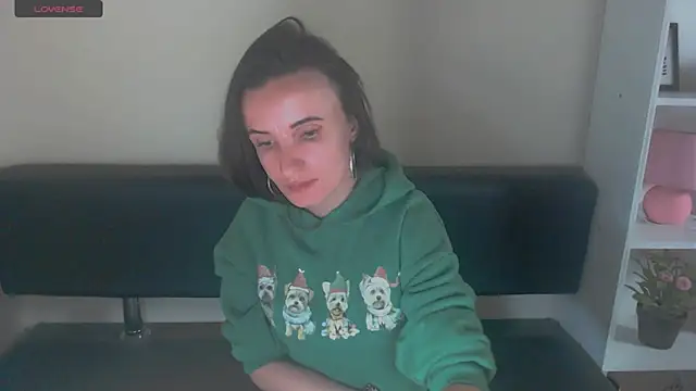 LaimaV  online show from 21, 12, 2024