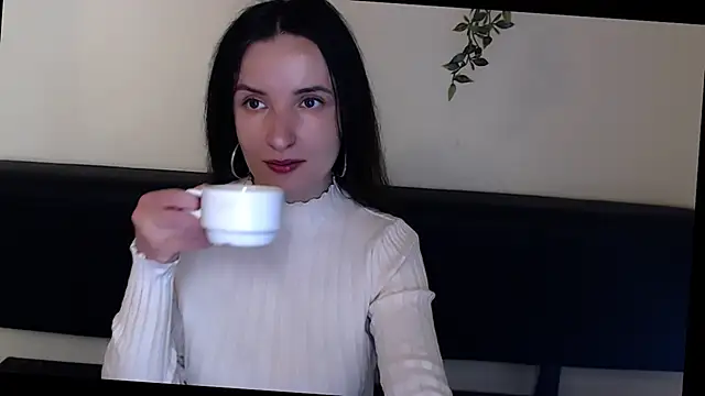 Snapshot of LaimaV_ chatting on 2, 5, 2026 LaimaV online show from 2, 5, 2026