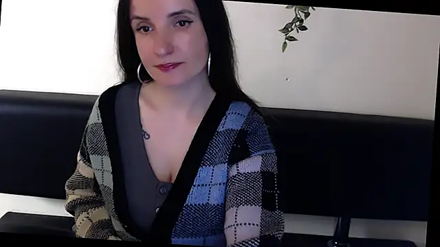 Snapshot of LaimaV_ chatting on 2, 5, 2026 LaimaV online show from 2, 5, 2026