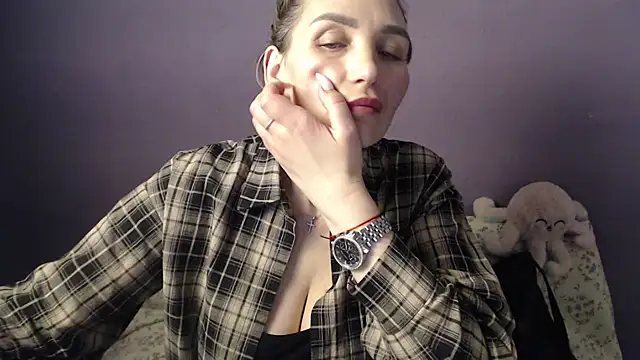  sexy lady online show from 1, 12, 2025
