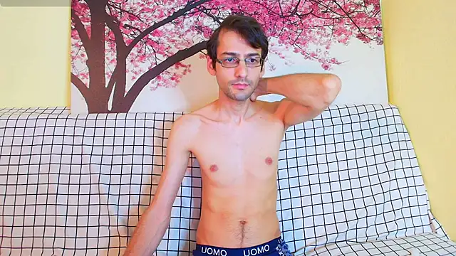 Snapshot of HungEddy chatting on 9, 9, 2025 HungEddy online show from 9, 9, 2025