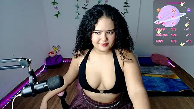 Snapshot of Dulce_Julietha chatting on 20, 2, 2025 Dulce Julietha online show from 20, 2, 2025