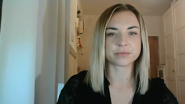 ashley xlove online show from 6, 1, 2025