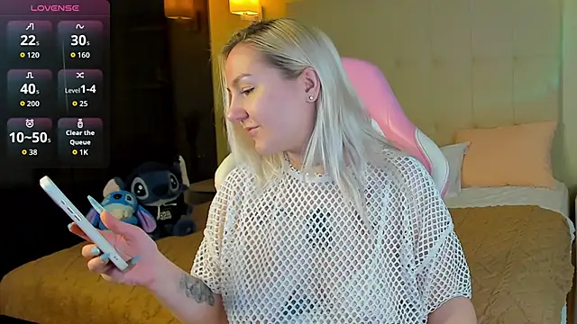 Snapshot of Debbie_Taylor chatting on 11, 2, 2026 Debbie Taylor online show from 11, 2, 2026