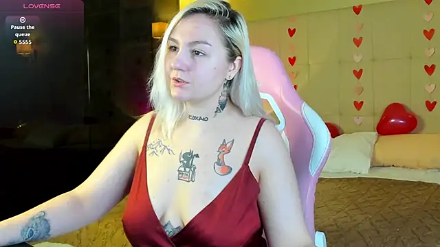 Snapshot of Debbie_Taylor chatting on 14, 2, 2026 Debbie Taylor online show from 14, 2, 2026