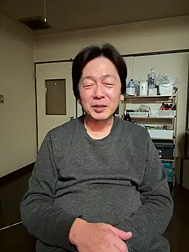 Snapshot of SaneService9 chatting on 29, 11, 2025 SaneService9 online show from 29, 11, 2025