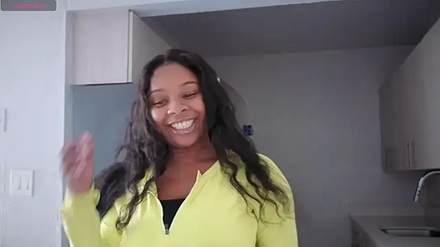 Snapshot of miamiworld chatting on 19, 4, 2026 miamiworld online show from 19, 4, 2026