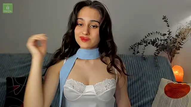 erika hoiree online show from 22, 1, 2025