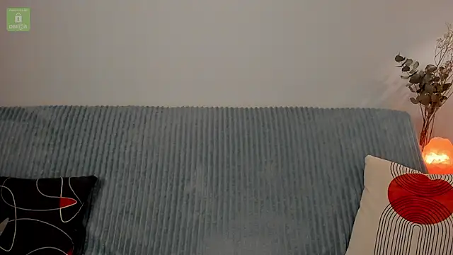 erika hoiree online show from 14, 2, 2025