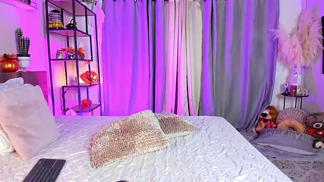 amber maxwell online show from 27, 10, 2025