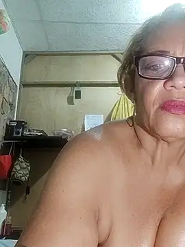 Snapshot of PervertedMature chatting on 13, 2, 2025 PervertedMature online show from 13, 2, 2025