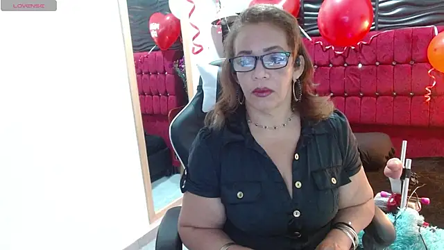 Snapshot of PervertedMature chatting on 9, 3, 2025 PervertedMature online show from 9, 3, 2025