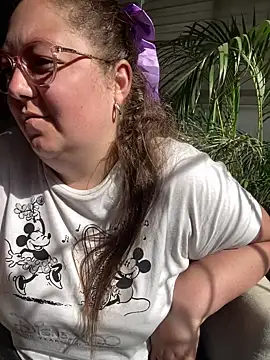 Chloee ep online show from 12, 12, 2024