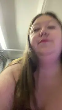 Chloee ep online show from 1, 4, 2026