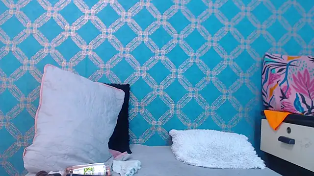 violeta cute18 online show from 14, 2, 2025