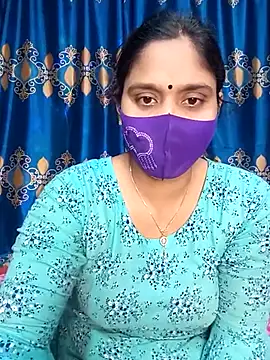 Hot Maleka online show from 3, 3, 2025