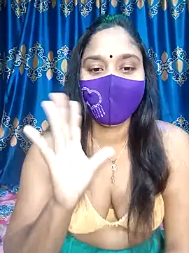 Hot Maleka online show from 4, 3, 2025