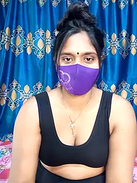 Hot Maleka online show from 5, 3, 2025