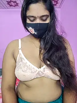 Hot Maleka online show from 4, 10, 2025