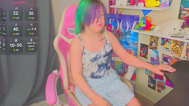 Snapshot of Sara_Robinson chatting on 14, 7, 2026 Sara Robinson online show from 14, 7, 2026