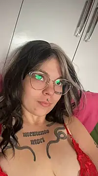 Snapshot of Seebohm1111 chatting on 8, 12, 2024 Seebohm1111 online show from 8, 12, 2024