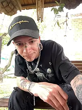 Snapshot of Seebohm1111 chatting on 21, 12, 2024 Seebohm1111 online show from 21, 12, 2024