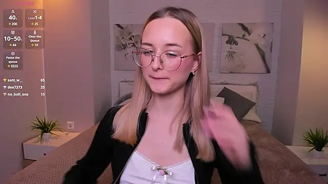 Tiffanyhunt online show from 3, 2, 2025