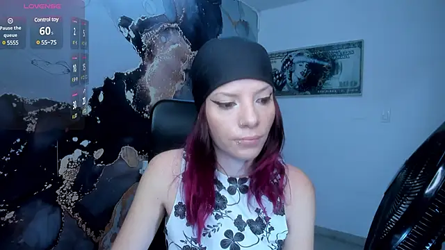 Snapshot of DanaaRey chatting on 24, 1, 2025 DanaaRey online show from 24, 1, 2025