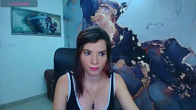 Snapshot of DanaaRey chatting on 11, 9, 2025 DanaaRey online show from 11, 9, 2025