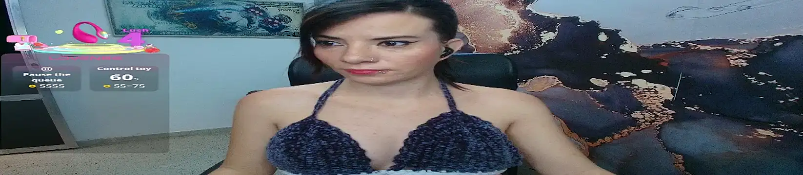 Snapshot of DanaaRey chatting on 11, 10, 2025 DanaaRey online show from 11, 10, 2025
