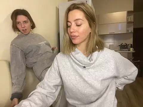 Snapshot of Take_Me_Awayy chatting on 4, 12, 2024 Take Me Awayy online show from 4, 12, 2024