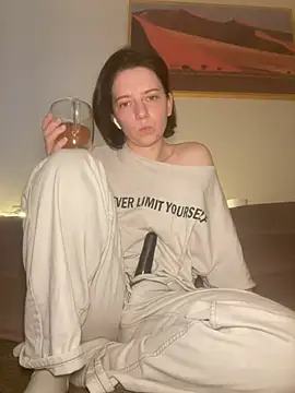 Snapshot of Take_Me_Awayy chatting on 6, 1, 2025 Take Me Awayy online show from 6, 1, 2025