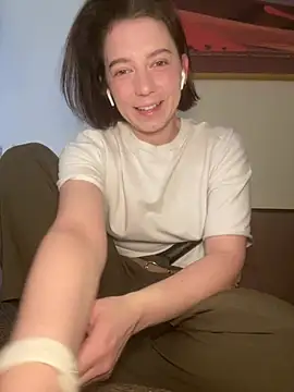 Snapshot of Take_Me_Awayy chatting on 28, 2, 2025 Take Me Awayy online show from 28, 2, 2025