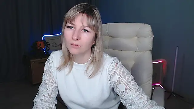 Snapshot of Incredible_Ariela chatting on 18, 12, 2024 Incredible Ariela online show from 18, 12, 2024