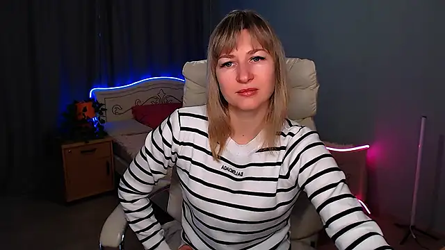 Snapshot of Incredible_Ariela chatting on 20, 12, 2024 Incredible Ariela online show from 20, 12, 2024