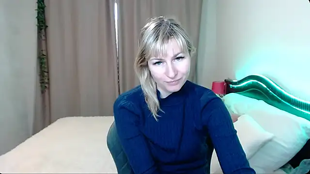 Snapshot of Incredible_Ariela chatting on 4, 1, 2025 Incredible Ariela online show from 4, 1, 2025