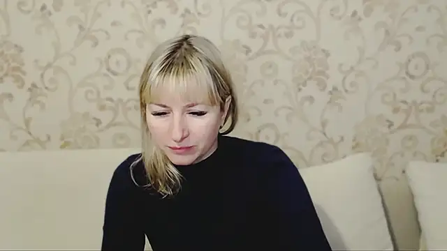 Snapshot of Incredible_Ariela chatting on 6, 1, 2025 Incredible Ariela online show from 6, 1, 2025