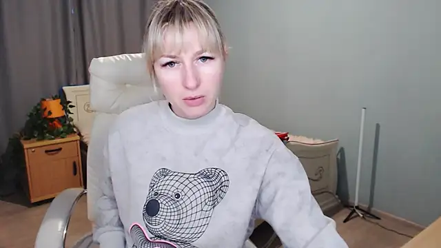 Snapshot of Incredible_Ariela chatting on 12, 1, 2025 Incredible Ariela online show from 12, 1, 2025