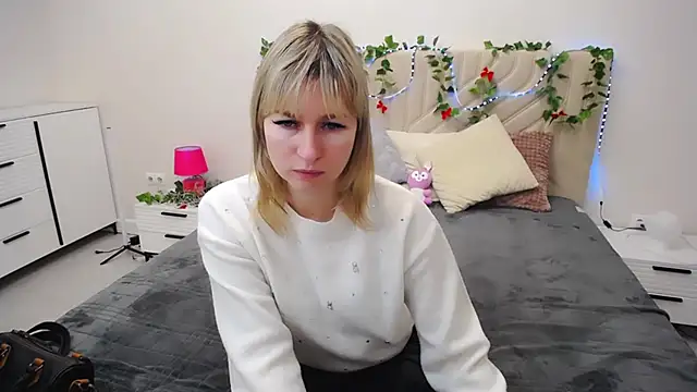 Snapshot of Incredible_Ariela chatting on 12, 2, 2025 Incredible Ariela online show from 12, 2, 2025