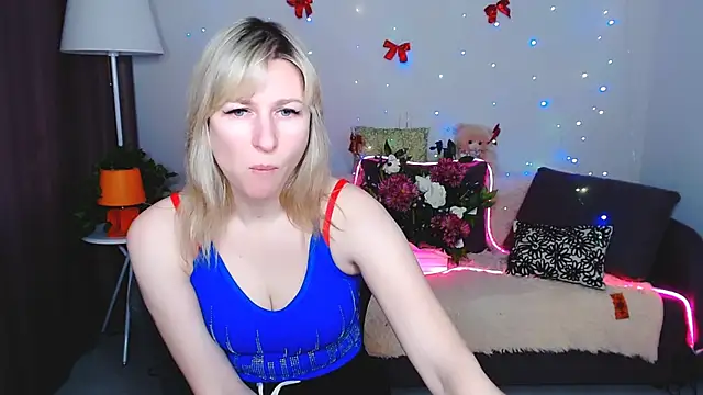 Snapshot of Incredible_Ariela chatting on 18, 2, 2025 Incredible Ariela online show from 18, 2, 2025