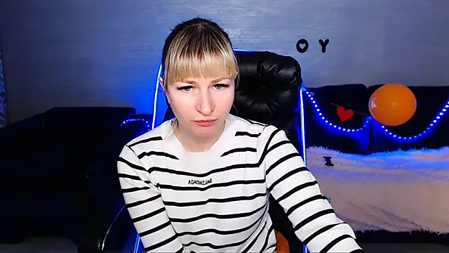 Snapshot of Incredible_Ariela chatting on 7, 3, 2025 Incredible Ariela online show from 7, 3, 2025