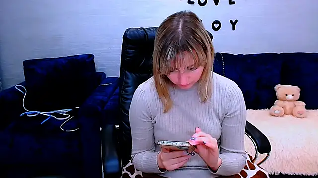 Snapshot of Incredible_Ariela chatting on 13, 9, 2025 Incredible Ariela online show from 13, 9, 2025