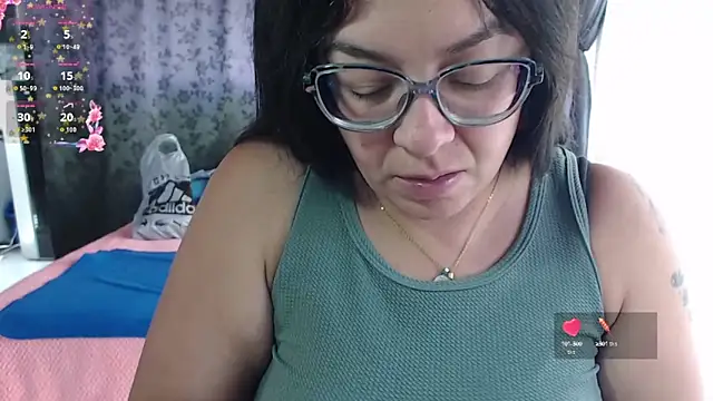 miia-big1boobs  online show from 24, 10, 2025