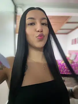 Tamara Roberts1 online show from 6, 3, 2025