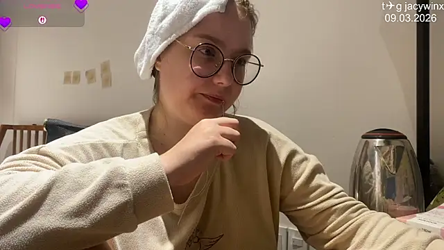 JacyWinslat online show from 10, 3, 2026